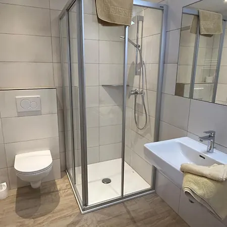 Hotel Jugendhotel Loifarngut *